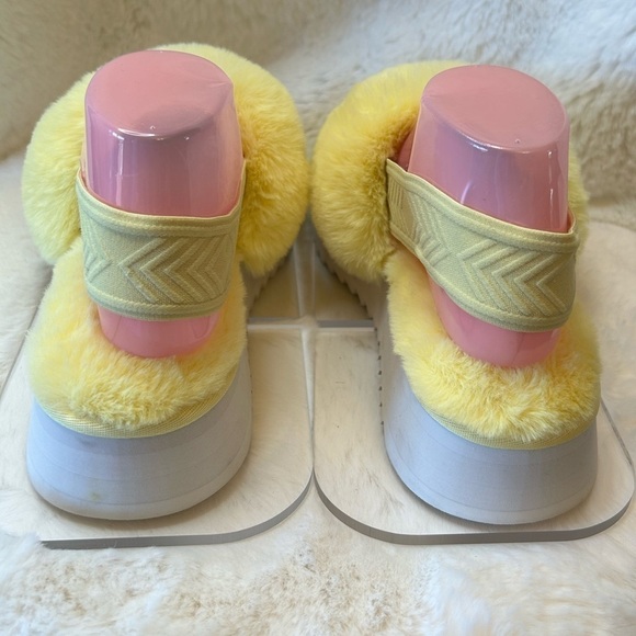 Koolaburra by Ugg Ya-Baby super soft chunky platform sandal shoe.Sz-10.   E - Picture 4 of 15